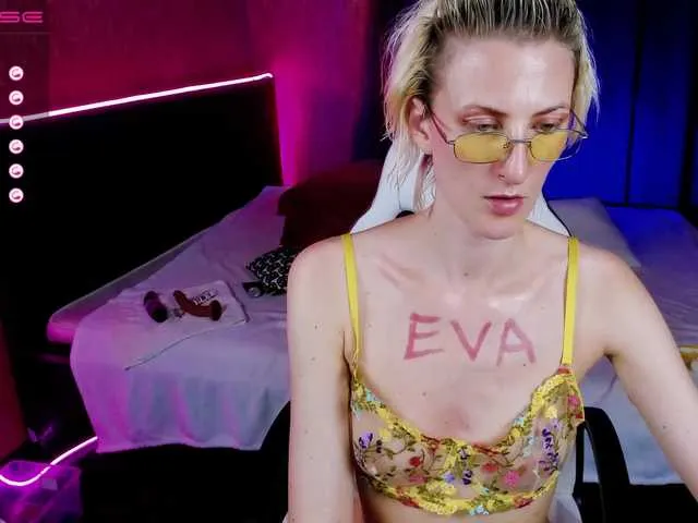 Live sex webcam photo for Eva-Blonde #273933071