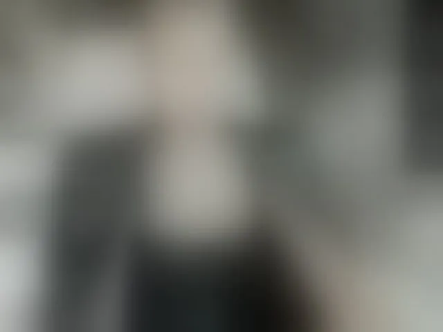Live sex webcam photo for Eva-Melow #292475770