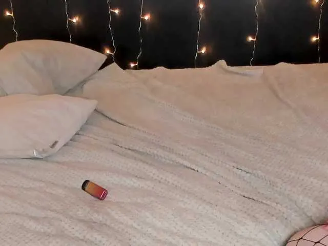 Live sex webcam photo for Eva-Merlin #275551855