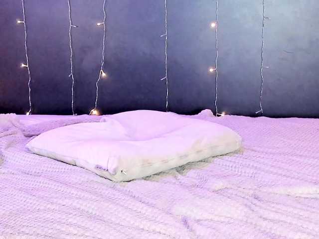 Live sex webcam photo for Eva-Merlin #290842357
