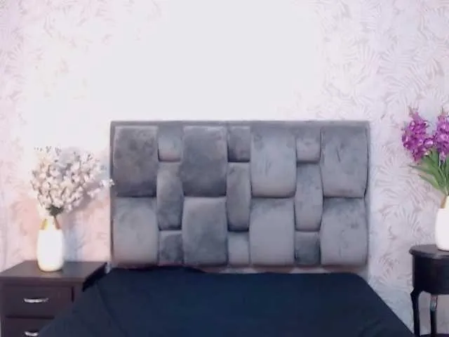 Live sex webcam photo for Eva-Russ #275465568