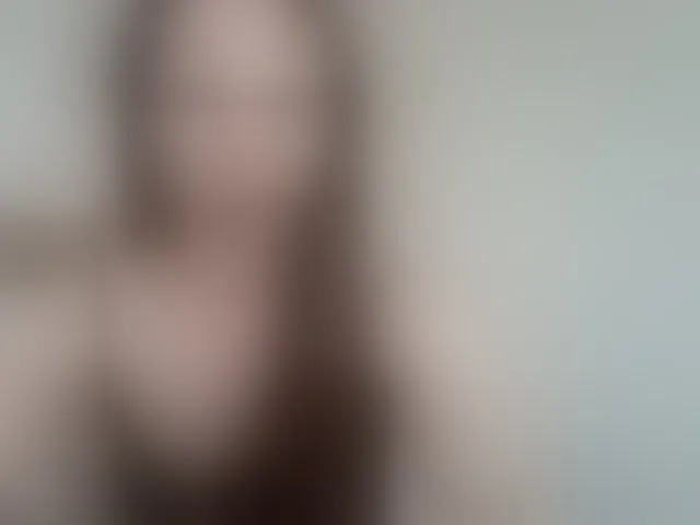 Live sex webcam photo for Eva674 #293612373
