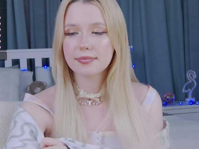 Live sex webcam photo for EvaAngelok #276648383