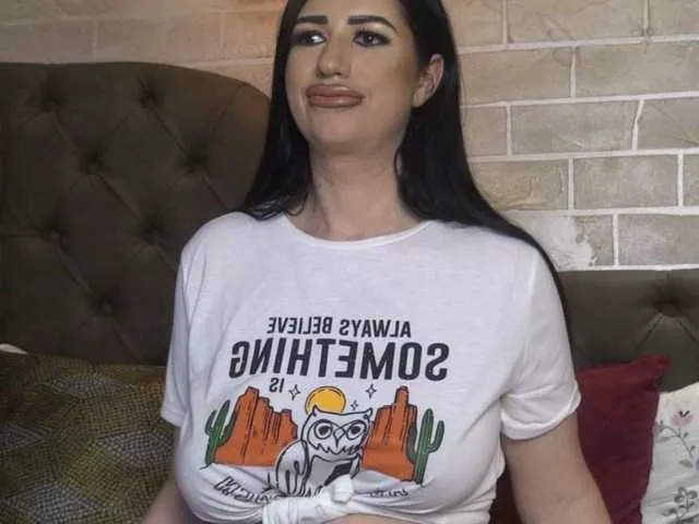 Live sex webcam photo for EvaBryn #273426261