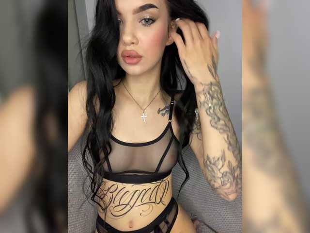 Live sex webcam photo for EvaDesire #291676173