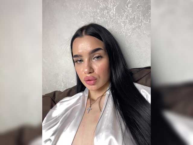 Live sex webcam photo for EvaDesire #291868298