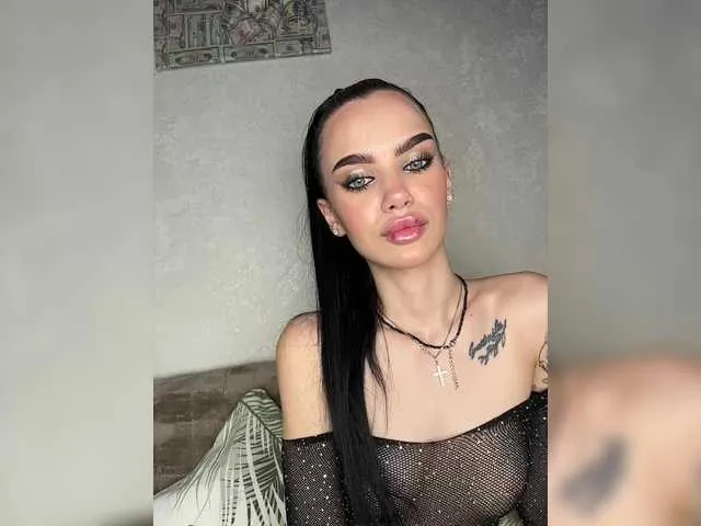 Live sex webcam photo for EvaDesire #292368070