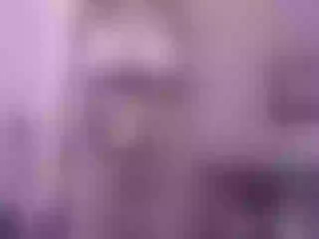 Live sex webcam photo for EvaElfiy #272483244