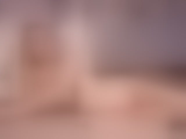 Live sex webcam photo for EvaEllis #291371573