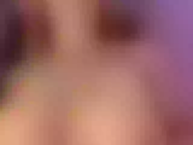 Live sex webcam photo for EvaHadid #276311259