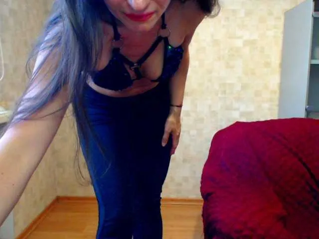 Live sex webcam photo for EvaLive1133 #293851316