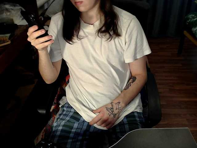 Live sex webcam photo for EvaMiron #290786501