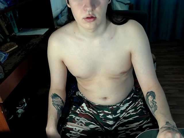 Live sex webcam photo for EvaMiron #290797675