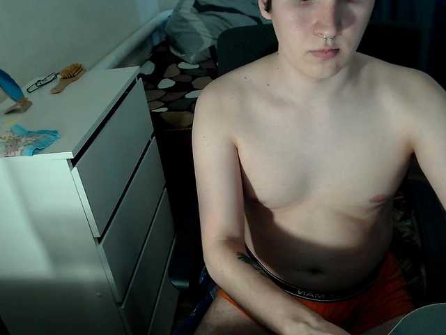 Live sex webcam photo for EvaMiron #290991115