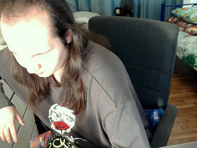 Live sex webcam photo for EvaMiron #291204299