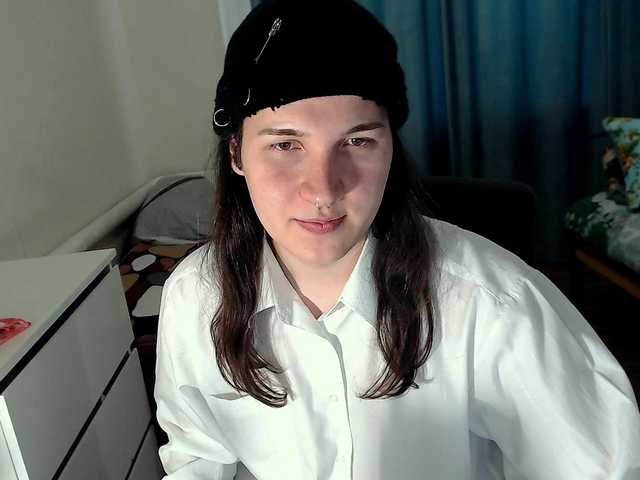 Live sex webcam photo for EvaMiron #291290910