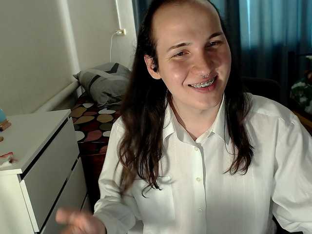 Live sex webcam photo for EvaMiron #291299363