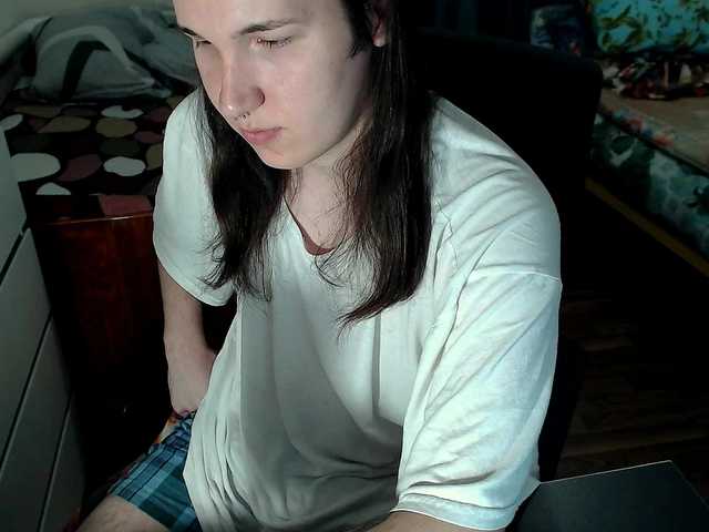 Live sex webcam photo for EvaMiron #291390099