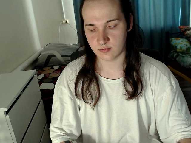 Live sex webcam photo for EvaMiron #291439245