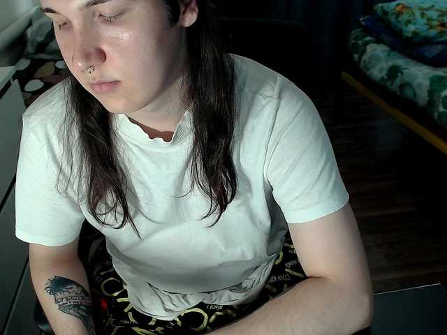 Live sex webcam photo for EvaMiron #291459122