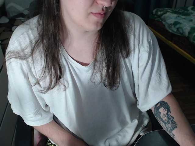 Live sex webcam photo for EvaMiron #292130329