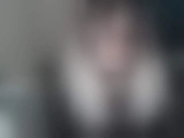 Live sex webcam photo for EvaMiron #292735840