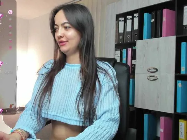 Live sex webcam photo for EvaNoelleX #290598054