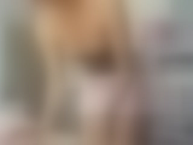 Live sex webcam photo for EvaNoelleX #294229489