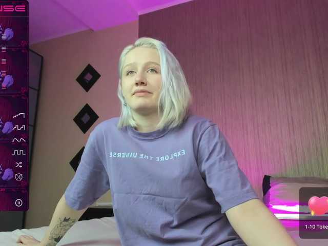 Live sex webcam photo for EvaOlson #275439717