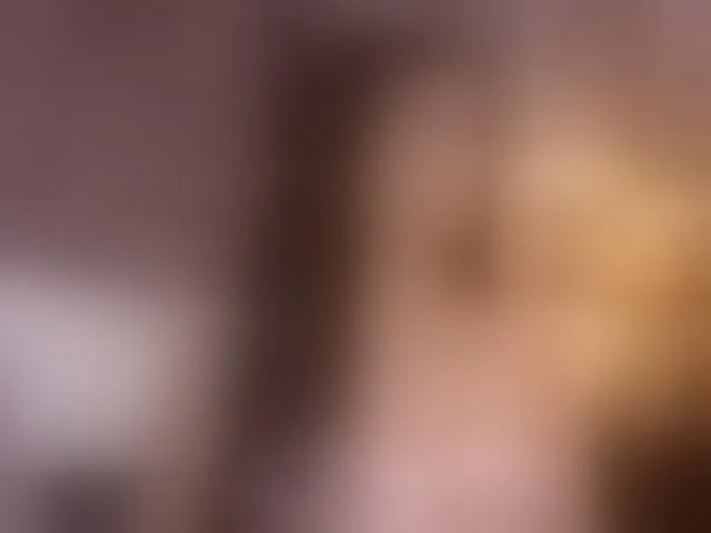 Live sex webcam photo for EvaRayne #292565939