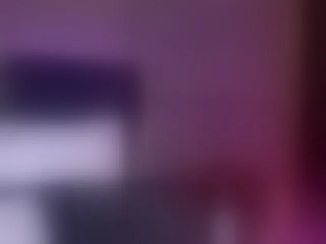 Live sex webcam photo for EvaRayne #293815717