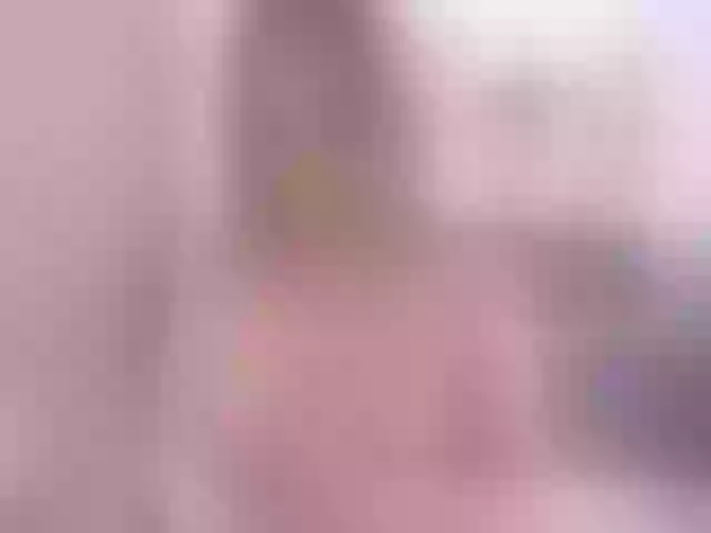 Live sex webcam photo for EvaRose #278291261