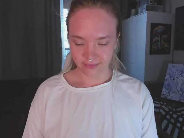 Live sex webcam photo for EvaRose #290819370