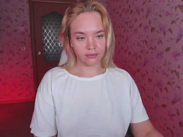 Live sex webcam photo for EvaRose #291068892