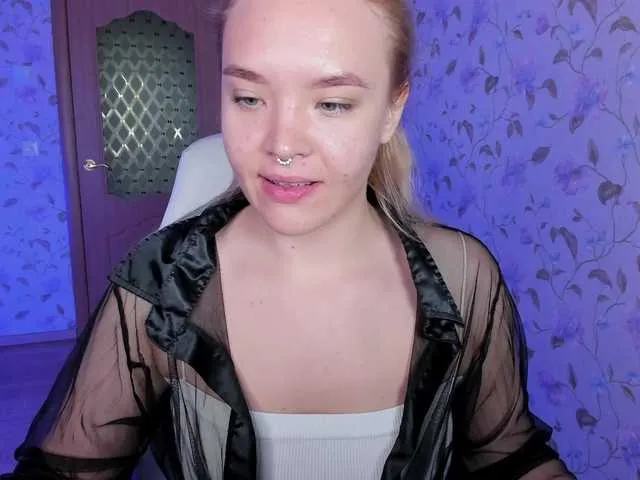 Live sex webcam photo for EvaRose #291190502