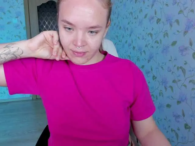Live sex webcam photo for EvaRose #291337833