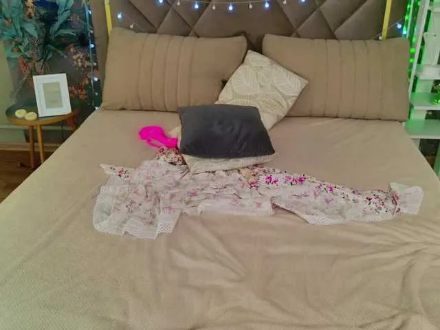 Live sex webcam photo for EvaRoss #291306019