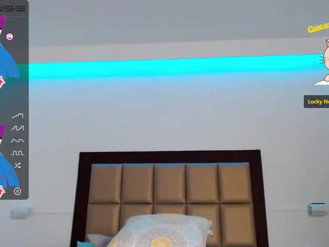 Live sex webcam photo for EvaSanto #272637956