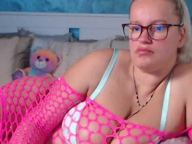 Live sex webcam photo for EvaSin25 #276604204