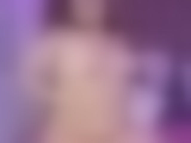 Live sex webcam photo for EvaSterling #293642361