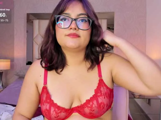 Live sex webcam photo for EvaSterling #293759613