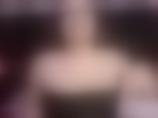 Live sex webcam photo for EvaSterling #294085188