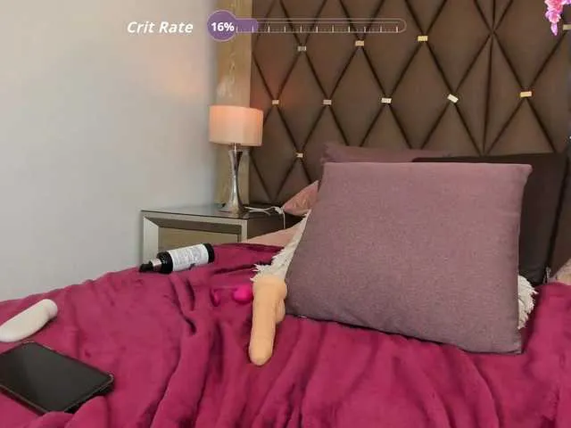 Live sex webcam photo for EvaSterling #294099929