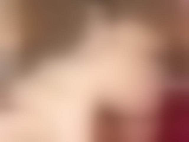 Live sex webcam photo for EvaSterling #294159416