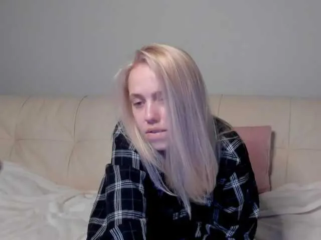 Live sex webcam photo for EvaStone #272070468