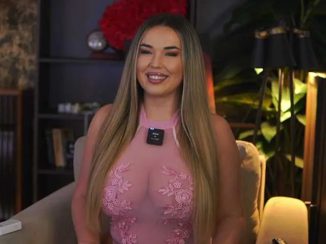 Live sex webcam photo for EvaSunderland #293289625
