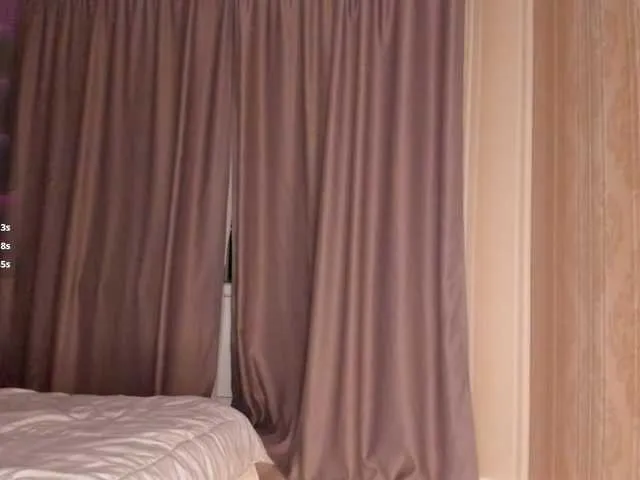 Live sex webcam photo for EvaSweet #291107220