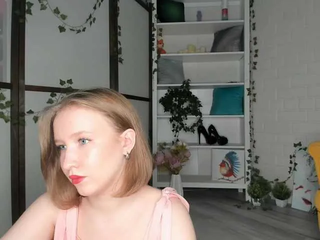 Live sex webcam photo for EvaSweet #291530308