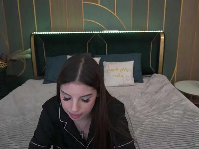 Live sex webcam photo for EvaVegas #290376846