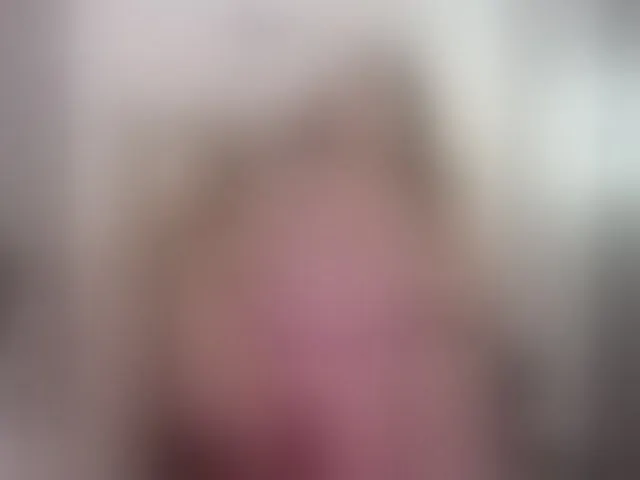 Live sex webcam photo for Evaa-white #293275574